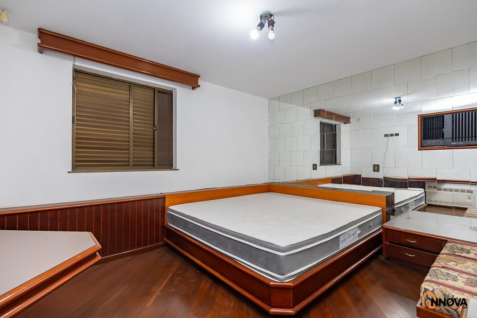 Casa Residencial com piscina -  Bom Retiro - Foto 17