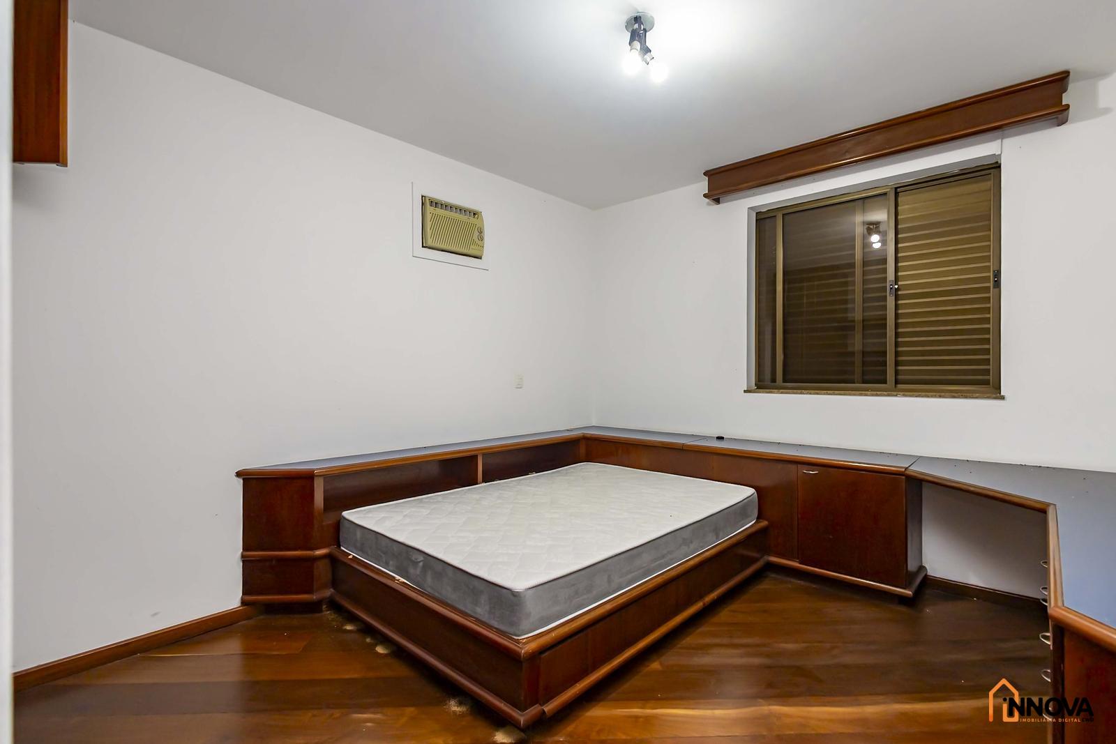 Casa Residencial com piscina -  Bom Retiro - Foto 26