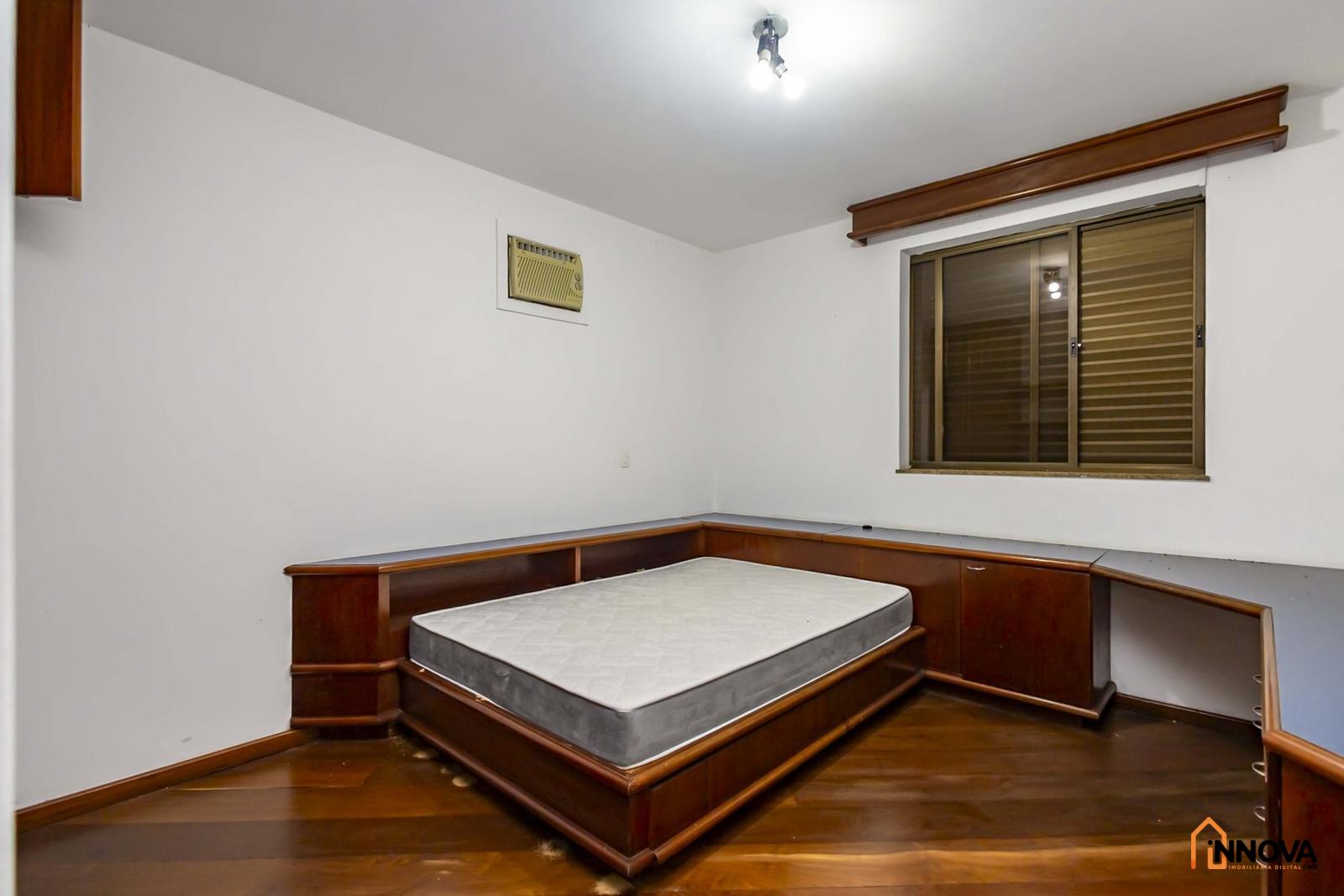 Casa com piscina para venda - Bom Retiro - Foto 13