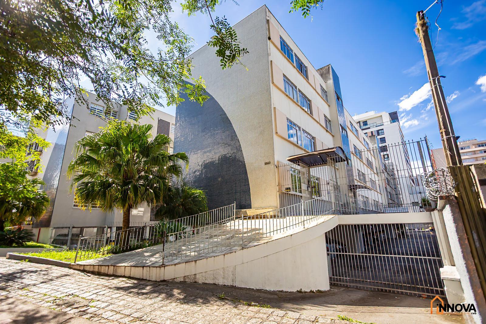 Apartamento para venda - Água Verde