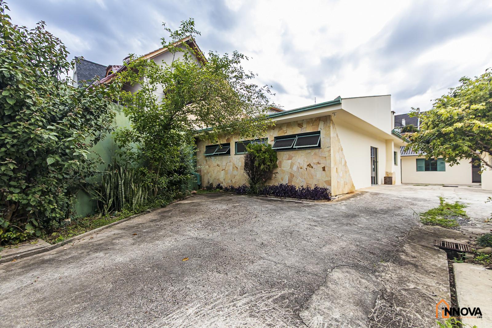 Casa para locação - Mercês