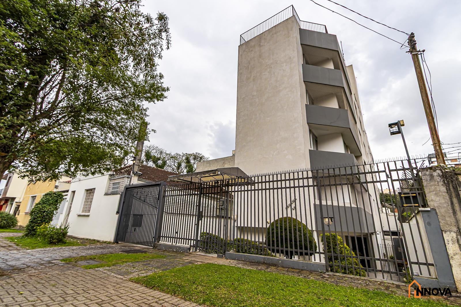 Apartamento para venda - Água Verde